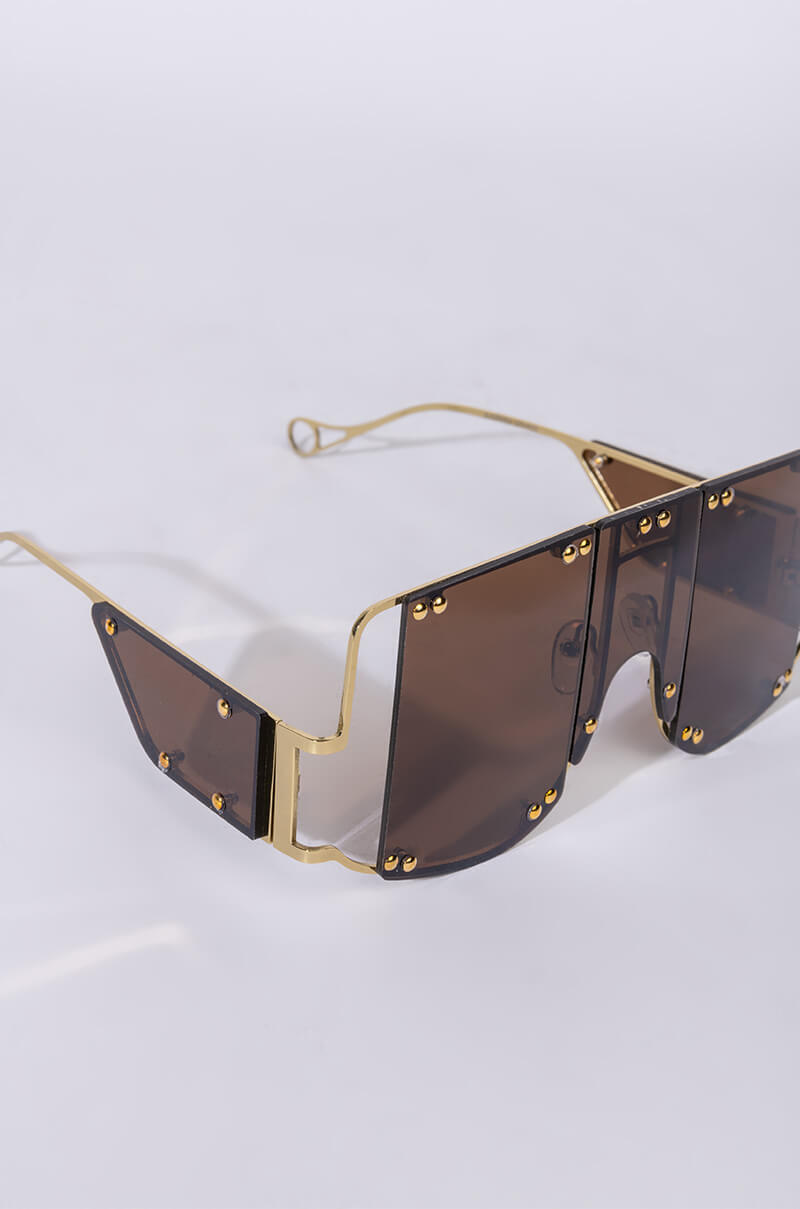 ATL OVERSIZED SUNNIES