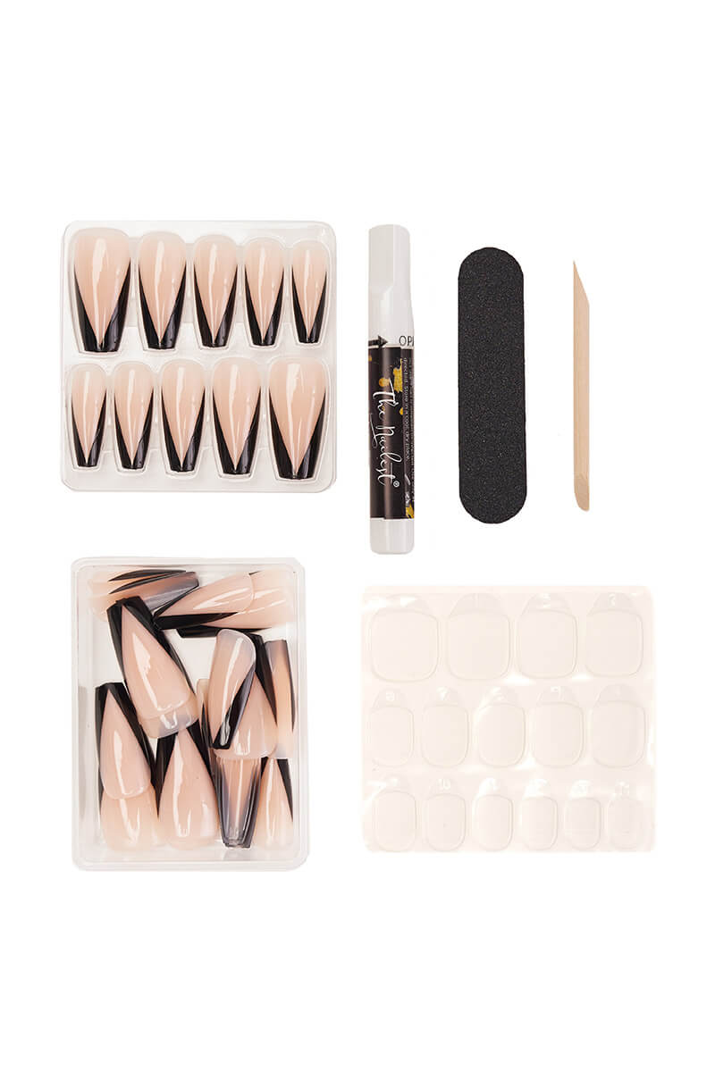 AYLA MEDIUM COFFIN LUXURY PRESS ON NAILS