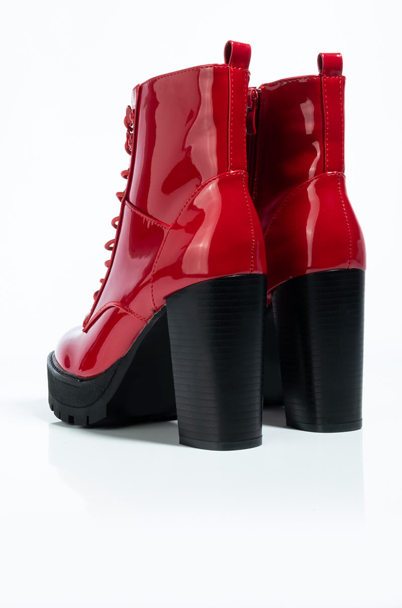 AZALEA WANG CHUNKY HEEL LACE UP BOOTIE