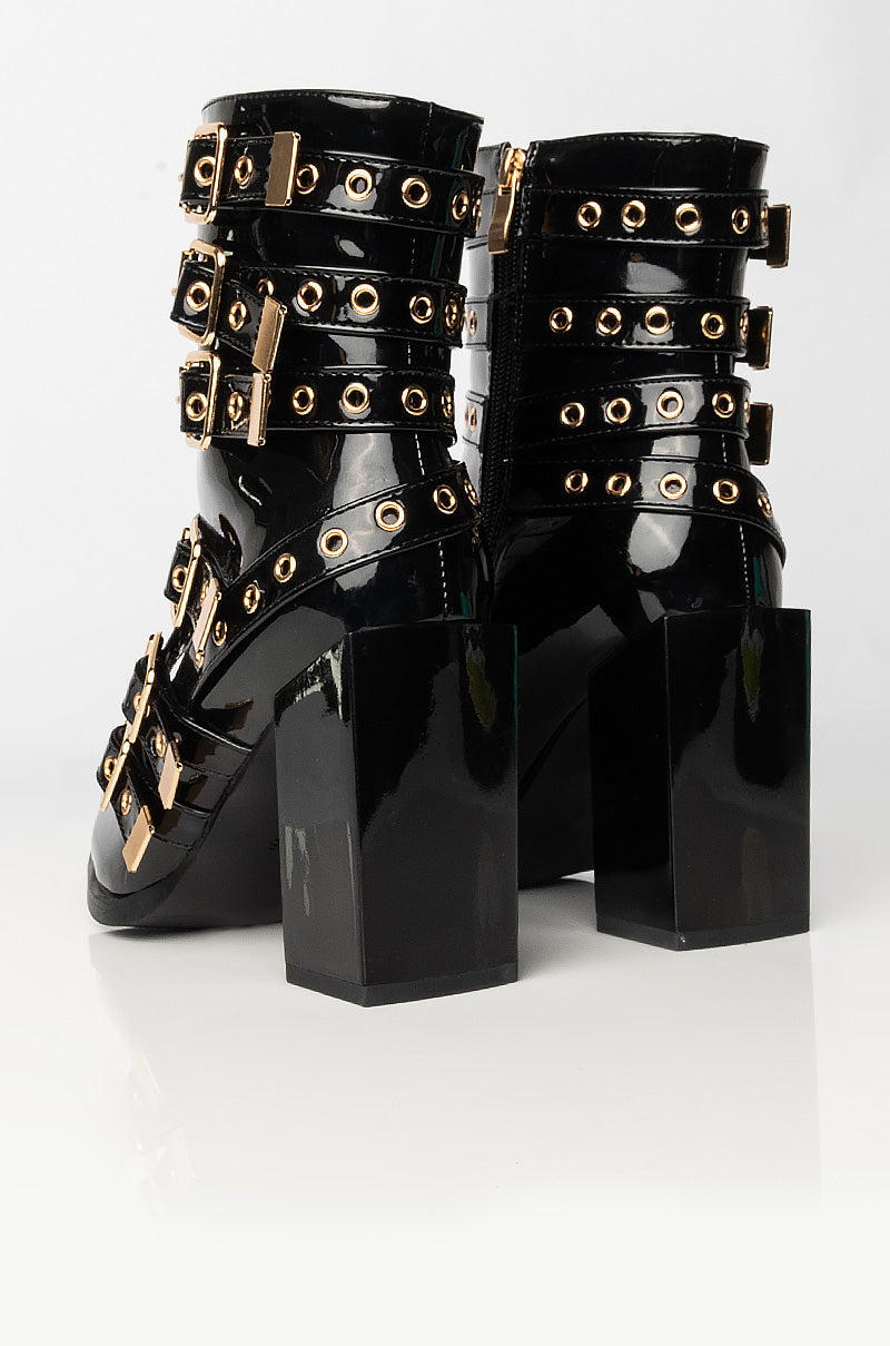 AZALEA WANG ONE NIGHT STAND CHUNKY BOOTIE IN BLACK